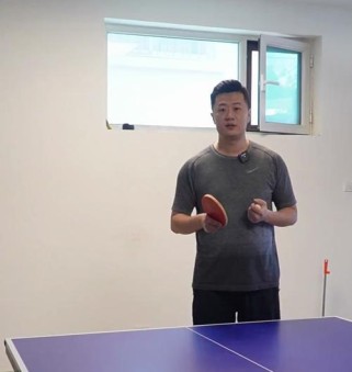 乒乓球入门（掌握正手搓球，让你更上一层楼）