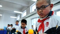 乒乓球技巧（如何提高乒乓球颠球技术水平）