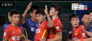 排球正面点球要领教案反思（全面分析排球正面点球的技巧和策略，提升球员的表现水平）