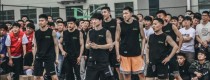 郭师傅的野球帝篮球防守脚步训练（提升篮球防守技术的关键脚步训练方法）