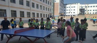 乒乓球教练的高效抓球技巧（如何提升抓球能力，成为出色的乒乓球教练）