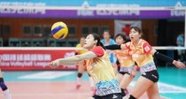 掌握排球基本动作，从入门到精通（打造高水平排球运动员的关键要素）