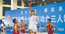 个性化提升篮球基础——一对一防守攻略（优化篮球技巧，提高比赛表现）