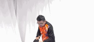 如何提高乒乓球上旋力的技巧（掌握正确的球拍握持方法，让球更有上旋力）