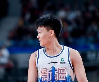 评价篮球防守教练的好坏（如何衡量篮球防守教练的能力？提升球队整体实力和比赛策略是关键）