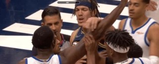 篮球防守抢球碰到脸是否算犯规？（解析NBA裁判员对于此类犯规的裁判标准）