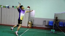 乒乓球扣球技巧的全面解析（掌握乒乓球扣球技巧，提升比赛水平）
