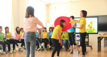 幼儿乒乓球反拍技巧教案——培养孩子的运动潜能（打造未来乒乓球小能手！）
