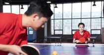 乒乓球技巧大揭秘（解析乒乓球比赛中的套路技巧，提升你的竞技水平）