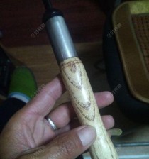 制作一根自己的路亚钓鱼竿（简单易学的路亚钓鱼竿制作教程）