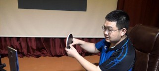 乒乓球左手接旋球技巧（如何提高左手接旋球的准确性和控制力？）