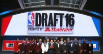 2020NBA选秀大会排行榜揭晓（选秀大会结果公布，引发热议新秀们展现出色表现）