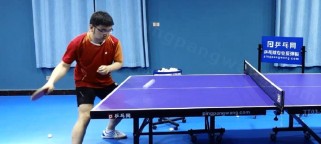 乒乓球身体固定技巧教学（通过科学训练，乒乓球运动员的身体稳定性将大幅提升）