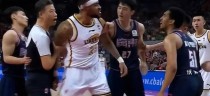 篮球防守规则的重要性及违体犯规的后果（探索防守规则对比赛的影响和对球员的要求）